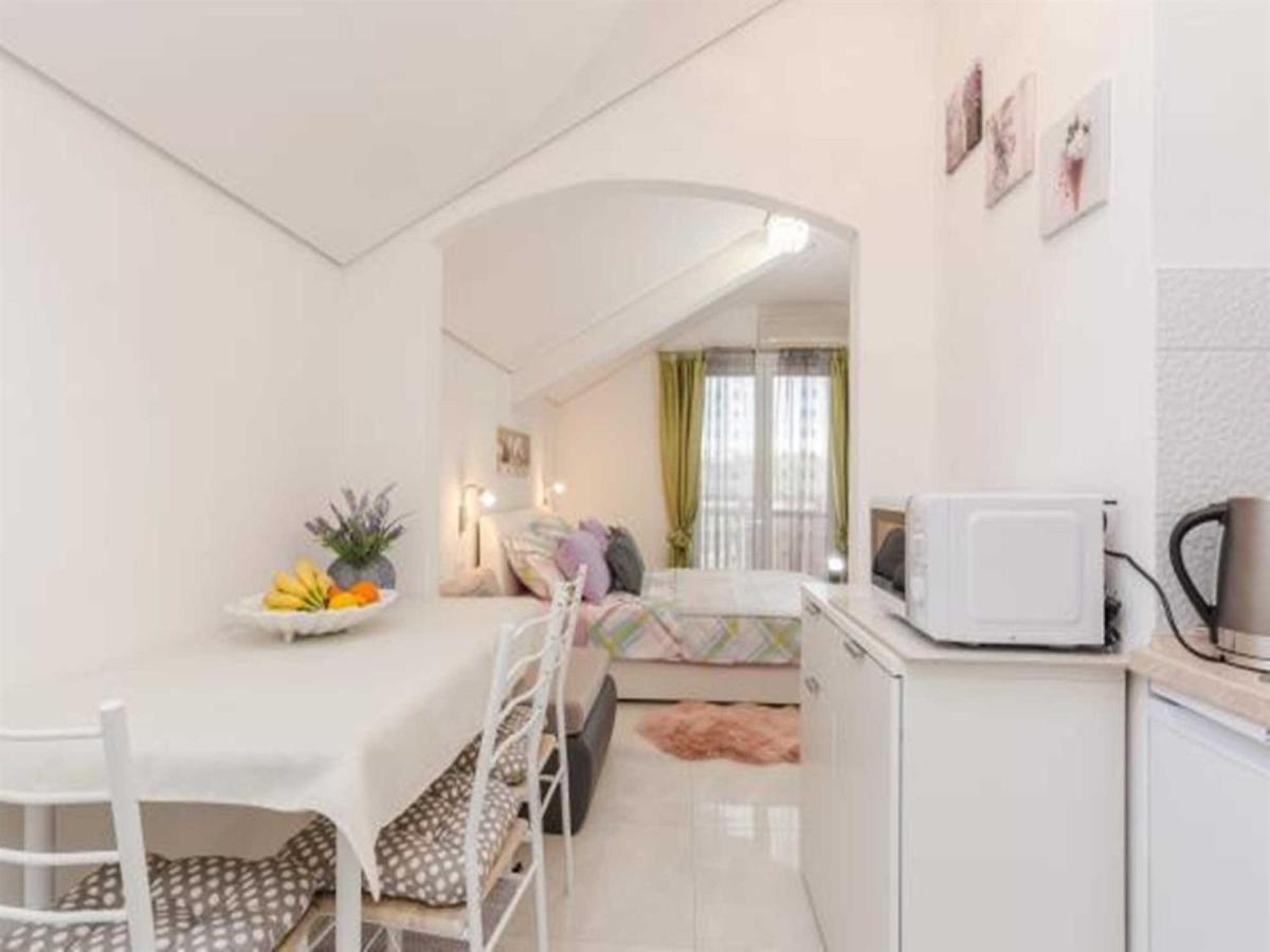 Villa Flora Maris Apartments Privlaka  Eksteriør billede