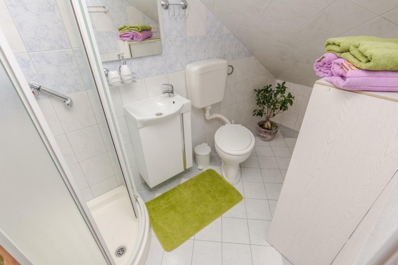 Villa Flora Maris Apartments Privlaka  Eksteriør billede