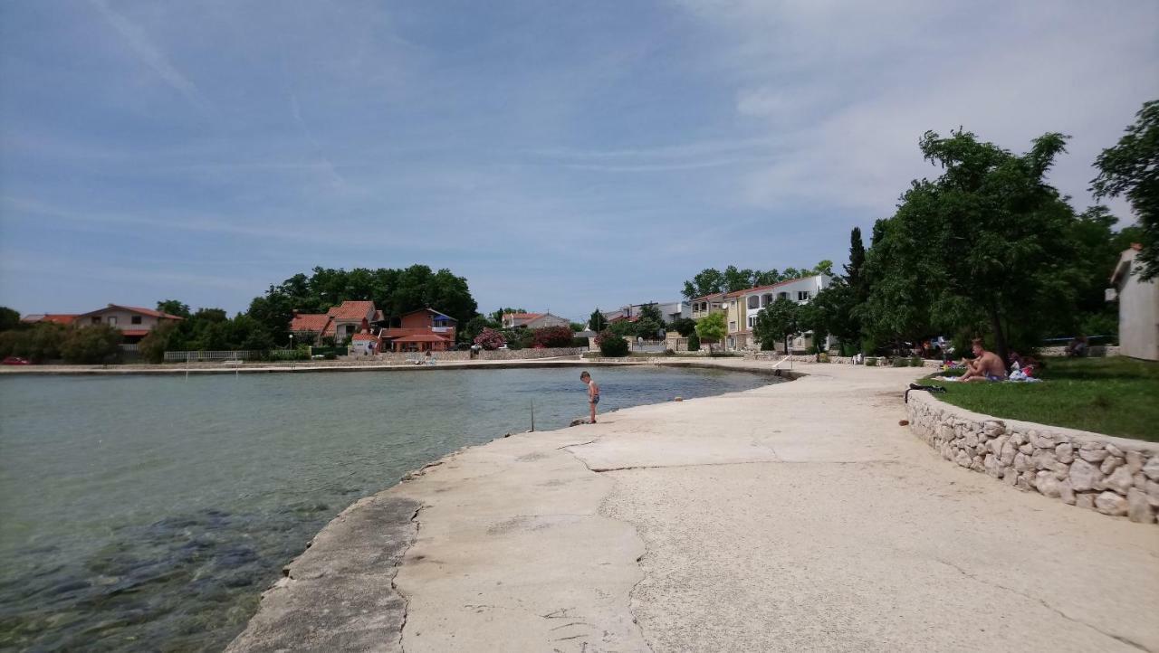 Villa Flora Maris Apartments Privlaka  Eksteriør billede